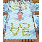 4+1 Renkli Çizgi Zeminli Gold Detaylı Amerikan Servis & Runner Seti Realhomes