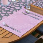 4+1 Siyah & Pembe Zemin Kalp Tasarımlı Amerikan Servis & Runner Seti Realhomes