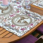 4+1 Krem Zemin Etnik Çizimli Amerikan Servis & Runner Seti Realhomes