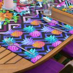 4+1 Neon Çizimli Çiçek Tasarımlı Amerikan Servis & Runner Seti Realhomes