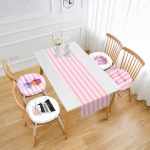 Pembe Çizgili 4 Yuvarlak Pofuduk Sandalye Minderi ve 1 Runner Seti Realhomes