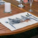 - Servis4lu-Set273-4lu-Ozel-Tasarim-Geyikler-Cam-Agaci-Motifli-Amerikan-Servis-Seti-1 - Realhomes 4'lü Özel Tasarım Geyikler & Çam Ağacı Motifli Amerikan Servis Seti Realhomes