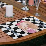 - Servis6li-Set461-Gorsel2 - Realhomes  6'lı Kareli Dama Zemin Sevimli Kız Tasarımlı Amerikan Servis Seti Realhomes