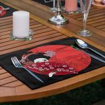 6'lı Kırmızı Zemin Japon Kadın Figürlü Özel Tasarım Amerikan Servis Seti Realhomes