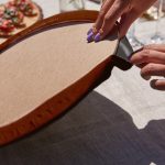 - SuplaRunner-DuzRenkSet-10124-Gorsel3 - Realhomes Realhomes Minimalist Tasarımlı Üçgen Püsküllü Runner 1 Adet & 6 Adet Kahverengi Renkli Supla Realhomes