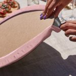 - SuplaRunner-DuzRenkSet-2406-Gorsel3 - Realhomes  Realhomes Gold Detaylı Üçgen Tasarımlı Üçgen Püsküllü Runner 1 Adet & 6 Adet Pembe Renkli Supla Realhomes