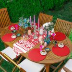 Realhomes Kırmızı Beyaz Yılbaşı Geyikleri Üçgen Püsküllü Runner 1 Adet & 6 Adet Kırmızı Renkli Supla Realhomes