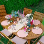 Realhomes Krem Zemin Kelebek Tasarımlı Üçgen Püsküllü Runner 1 Adet & 6 Adet Pembe Renkli Supla Realhomes