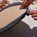 - SuplaRunner-DuzRenkSet-7224-Gorsel3 - Realhomes  Realhomes Gold Detaylı Siyah Mermer Motifli Üçgen Püsküllü Runner 1 Adet & 6 Adet Koyu Gri Renkli Supla Realhomes