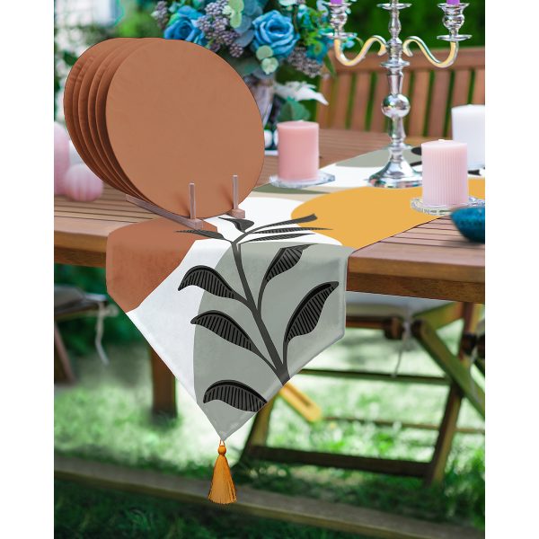 - SuplaRunner-DuzRenkSet-7519-Realhomes-Pastel-Renkli-Yaprak-Tasarimli-Ucgen-Puskullu-Runner-1-Adet-6-Adet-Kahverengi-Renkli-Supla - Realhomes  Realhomes Ekose Zeminli Mery Christmas Temalı Üçgen Püsküllü Runner 1 Adet & 6 Adet Kırmızı Renkli Supla Realhomes