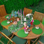 Realhomes Geometrik Zeminli 3D Yaprak Tasarımlı Üçgen Püsküllü Runner 1 Adet & 6 Adet Yeşil Renkli Supla Realhomes