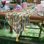 6+1'li Geometrik Özel Tasarımlı Gold Detaylı Supla Runner Seti Realhomes