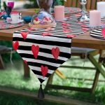 6+1'li Siyah Beyaz Çizgili Kalp Tasarımlı Aşk Temalı Supla Runner Seti Realhomes