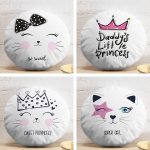 4'lü Realhomes Beyaz Zeminde Sevimli Kedicik Dekoratif Çocuk Yuvarlak Yastık Kırlent Kılıf Seti Realhomes