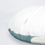 4'lü Renkli Zemin Üzerinde Onedraw Çizimli Modern Yuvarlak Yastık Kırlent Kılıf Seti Realhomes