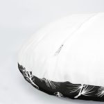 4'lü Renkli Zemin Üzerinde Çamağacı Desenli Modern Yuvarlak Yastık Kırlent Kılıf Seti Realhomes