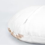 4'lü Beyaz Zemin Üzerinde Çiçek Desenli Modern Yuvarlak Yastık Kırlent Kılıf Seti Realhomes