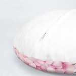 4'lü Beyaz Zemin Üzerinde Ortanca Çiçeği Desenli Modern Yuvarlak Yastık Kırlent Kılıf Seti Realhomes