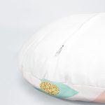 4'lü Renkli Zemin Üzerinde Gold Detaylı Geometrik Çizimli Modern Yuvarlak Yastık Kırlent Kılıf Seti Realhomes