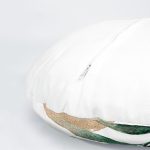 - YuvPtk4luSet72-4lu-Beyaz-Zeminde-Gumus-Ve-Gold-Yaprak-Tasarimli-Modern-Yuvarlak-Yastik-Kirlent-Kilif-Seti-2 - Realhomes 4'lü Beyaz Zeminde Gümüş Ve Gold Yaprak Tasarımlı Modern Yuvarlak Yastık Kırlent Kılıf Seti Realhomes