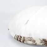 - YuvPtk4luSet737-4lu-Beyaz-Zemin-Kara-Kalem-Cizimli-Dijital-Baskili-Modern-Yuvarlak-Yastik-Kirlent-Kilif-Seti-2 - Realhomes 4'lü Beyaz Zemin Kara Kalem Çizimli Dijital Baskılı Modern Yuvarlak Yastık Kırlent Kılıf Seti Realhomes