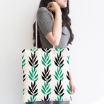 - Canta-2077-1 - Realhomes Renkli Yaprak Motifli Dijital Baskılı Kumaş Plaj Çantası Realhomes