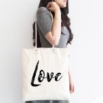 - Canta-2238-1 - Realhomes Love Yazı Desenli Dijital Baskılı Kumaş Plaj Çantası Realhomes
