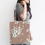 Kahverengi ve Çiçeklerin Uyumu Özel Tasarım Dijital Baskılı Kumaş Plaj Çantası Realhomes