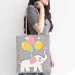 Gri Zeminde Fil Motifli Özel Tasarımlı Dijital Baskılı Çocuk Odası Kumaş Plaj Çantası Realhomes