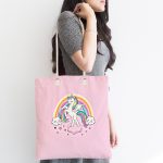 Pembe Zeminde Unicorn Desenli Özel Tasarımlı Dijital Baskılı Kumaş Plaj Çantası Realhomes