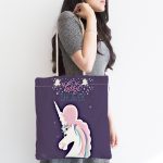 - Canta-4356-1 - Realhomes Mor Zeminde Baby Shower Unicorn At Tasarımlı Kumaş Plaj Çantası Realhomes