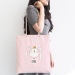 - Canta-4388-1 - Realhomes Realhomes Pembe Zeminde Its Girl Tavşan Motifli Kumaş Plaj Çantası Realhomes