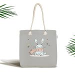 - Canta-4425 - Realhomes Realhomes Gri Zeminde Atkılı Tavşan Motifli Kumaş Plaj Çantası Realhomes