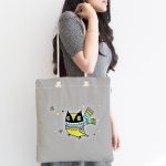 - Canta-4431-1 - Realhomes Realhomes Gri Zeminde Atkılı Baykuş Desenli Kumaş Plaj Çantası Realhomes