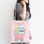 Pembe Zeminli Bebek Arabası Temalı Özel Tasarımlı Dijital Baskılı Çocuk Odası Kumaş Plaj Çantası Realhomes