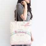 - Canta-4555-1 - Realhomes Doğum Günü Temalı Özel Tasarımlı Dijital Baskılı Çocuk Odası Kumaş Plaj Çantası Realhomes