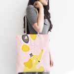 - Canta-4596-1 - Realhomes Pembe Zeminde Uçan Balonlar ve Fil Desenli Çocuk Odası Kumaş Plaj Çantası Realhomes