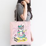- Canta-4683-1 - Realhomes Pembe Zemin Tatil Temalı Sevimli Kedi Desenli Dijital Baskılı Kumaş Plaj Çantası Realhomes