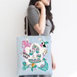 - Canta-4726-1 - Realhomes Mavi Zeminde Tatil Temalı Unicorn Desenli Dijital Baskılı Kumaş Plaj Çantası Realhomes