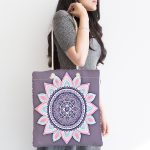 - Canta-5118-1 - Realhomes Gri Zeminde Mandala Dijital Baskılı Kumaş Plaj Çantası Realhomes