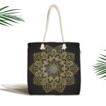 - Canta-5123 - Realhomes Siyah Zeminde Gold Mandala Motifli Kumaş Plaj Çantası Realhomes