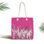 Fuşya Zeminde Beyaz Ve Gri Çiçek Motifli Kumaş Plaj Çantası Realhomes