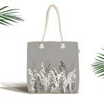 Gri Zeminde Beyaz Çiçek Motifli Özel Tasarım Kumaş Plaj Çantası Realhomes