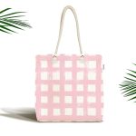 - Canta-5236pembe - Realhomes Pembe Zeminde Geometrik Kare Motifli Kumaş Plaj Çantası Realhomes