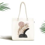 Beyaz Zemin Üzerinde Gold Yaprak Motifli Kumaş Plaj Çantası Realhomes