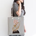 - Canta-5316gri-1 - Realhomes Gri Zeminde Soyut Çizim Ay Ve Yaprak Motifli Kumaş Plaj Çantası Realhomes