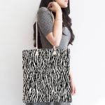 - Canta-5325-1 - Realhomes Zebra Desenli Özel Tasarım Kumaş Plaj Çantası Realhomes