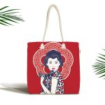 - Canta-5819 - Realhomes Kırmızı Zeminli Köpek Tutan Hanım Desenli Modern Kumaş Plaj Çantası Realhomes