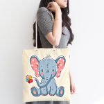 Beyaz Zeminde Sevimli Fil Tasarımlı Kumaş Plaj Çantası Realhomes