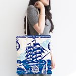 - Canta-7113-1 - Realhomes Gold Zemin Üzerinde Siyah Zikzak Çizimli Dijital Baskılı Kumaş Plaj Çantası Realhomes